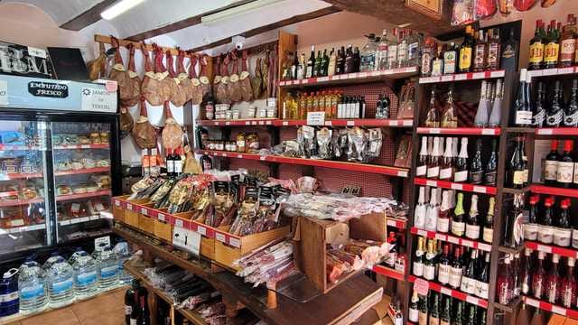 Supermercado de Albarracín, Lugares imprescindibles en Albarracín